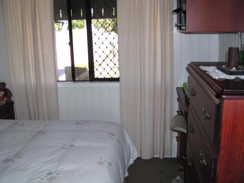 8 Timothy Street, Macleay Island QLD 4184