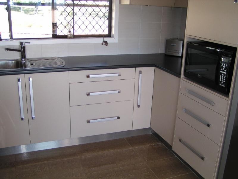 8 Timothy Street, Macleay Island QLD 4184