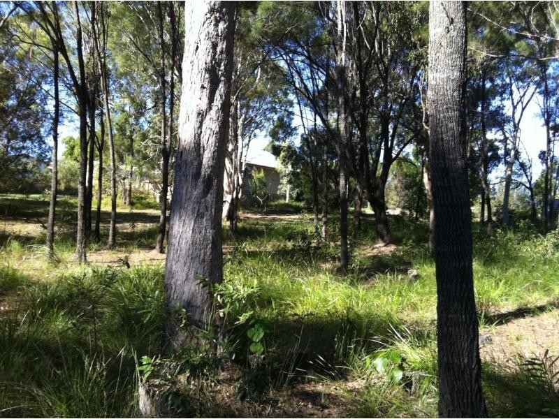 30 Florence Street, Macleay Island QLD 4184