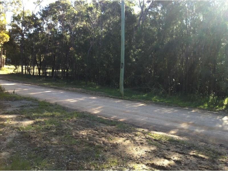 30 Florence Street, Macleay Island QLD 4184