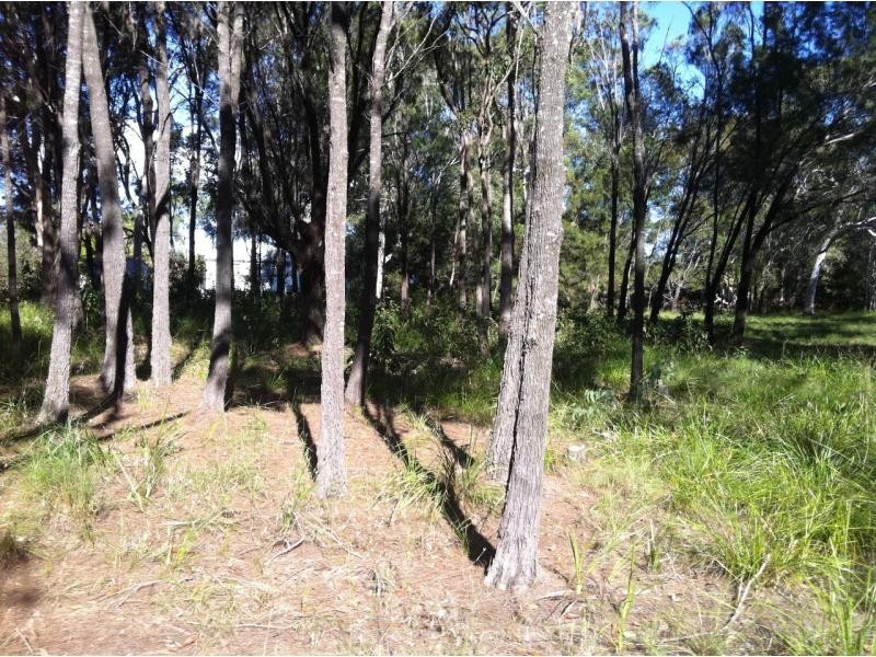 30 Florence Street, Macleay Island QLD 4184