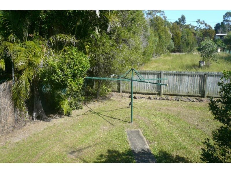 15 Camena Street, Macleay Island QLD 4184