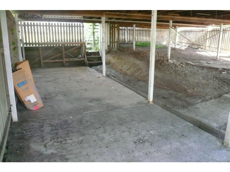 15 Camena Street, Macleay Island QLD 4184