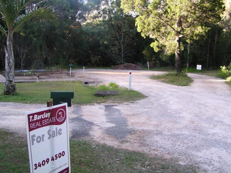 11 Eumina Street, Macleay Island QLD 4184