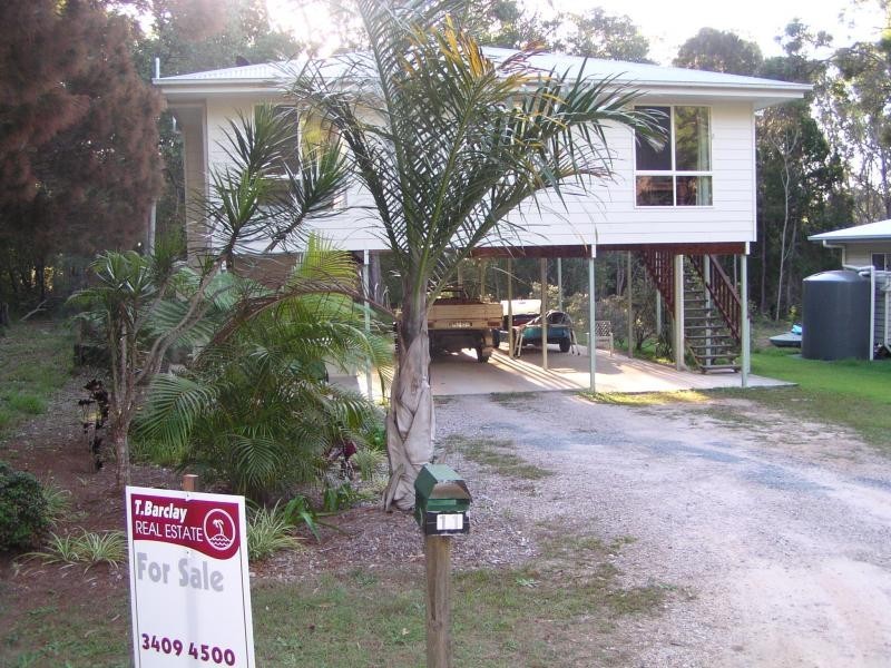 11 Eumina Street, Macleay Island QLD 4184