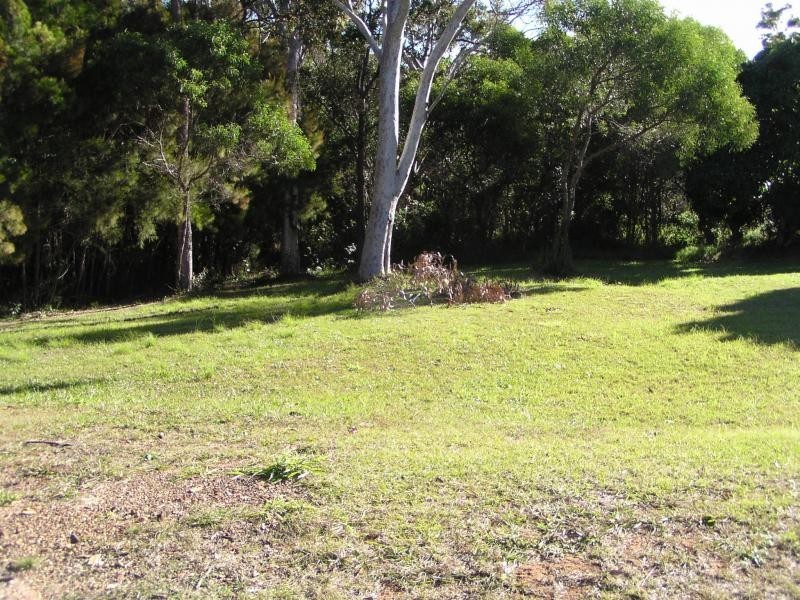 5 Michael Street, Macleay Island QLD 4184