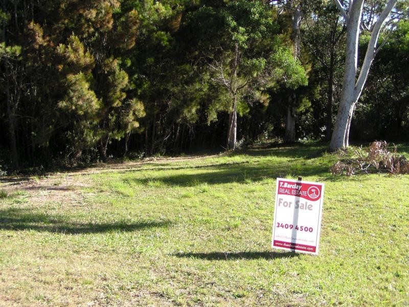 5 Michael Street, Macleay Island QLD 4184