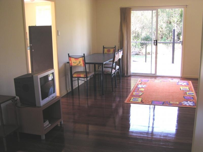 7 Lake Street, Macleay Island QLD 4184