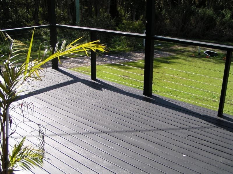 7 Lake Street, Macleay Island QLD 4184
