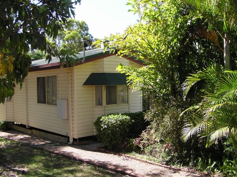 19 Alkira Street, Macleay Island QLD 4184