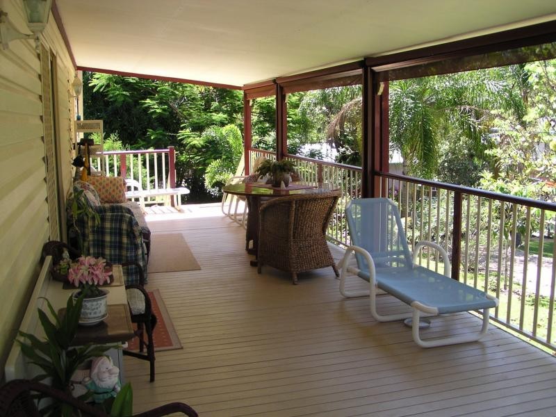 19 Alkira Street, Macleay Island QLD 4184