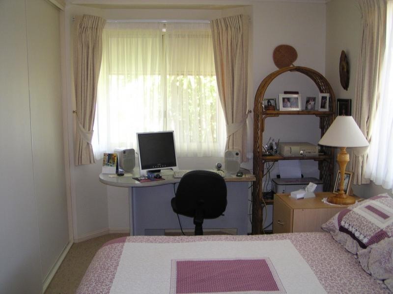 19 Alkira Street, Macleay Island QLD 4184