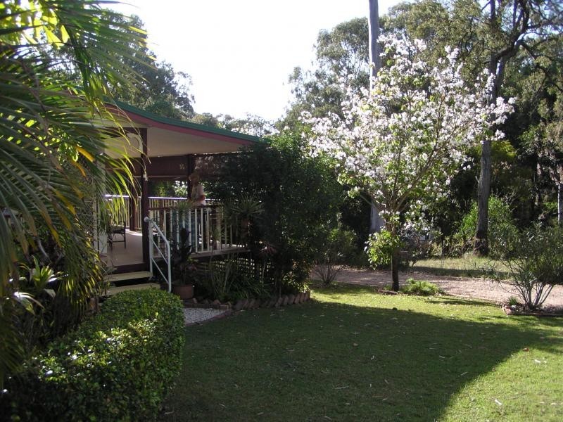 19 Alkira Street, Macleay Island QLD 4184