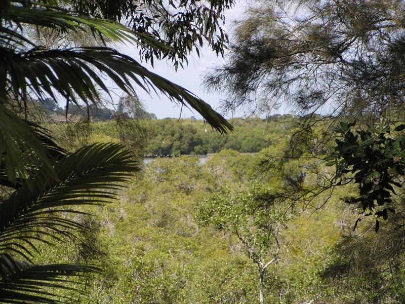 2 McBean Road, Karragarra Island QLD 4184