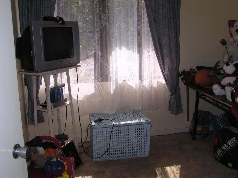 16 Peace Street, Lamb Island QLD 4184