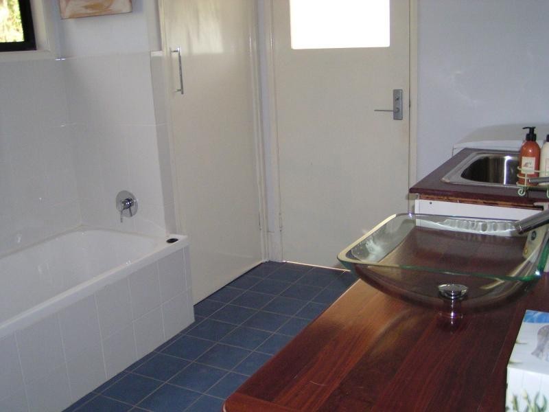 92 The Esplanade, Karragarra Island QLD 4184