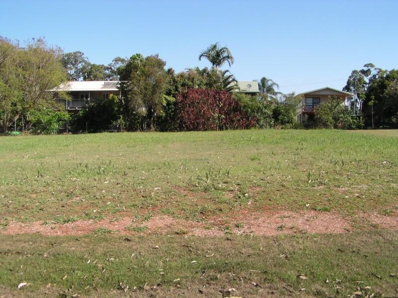 30 Noyes Parade, Karragarra Island QLD 4184