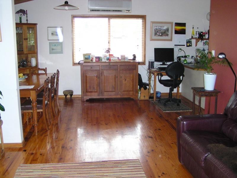 21 Alkira Street, Macleay Island QLD 4184