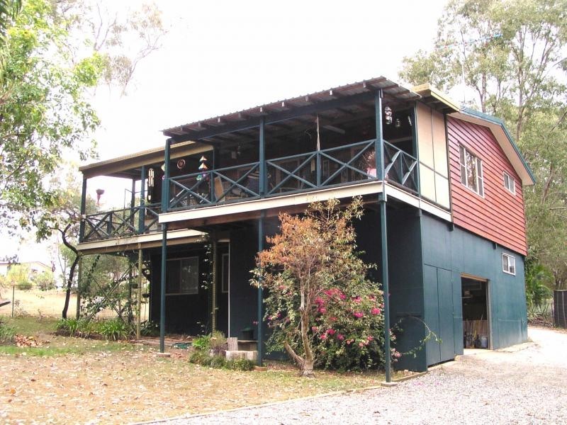 21 Alkira Street, Macleay Island QLD 4184