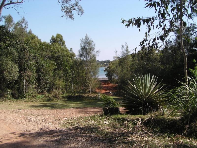 13 Michael Avenue, Lamb Island QLD 4184