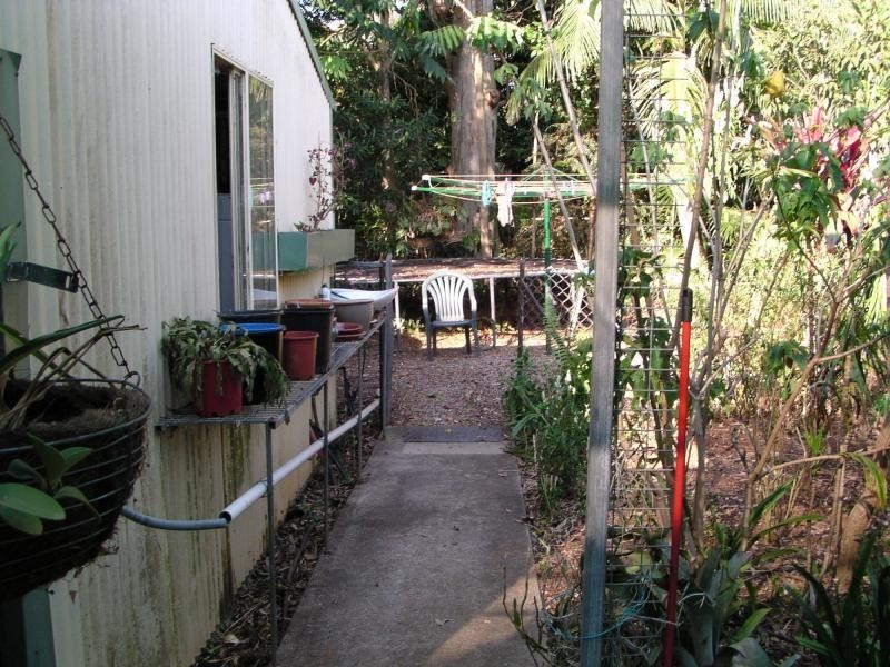 12 Leonie Crescent, Lamb Island QLD 4184