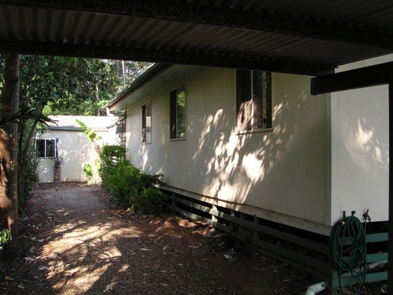 12 Leonie Crescent, Lamb Island QLD 4184