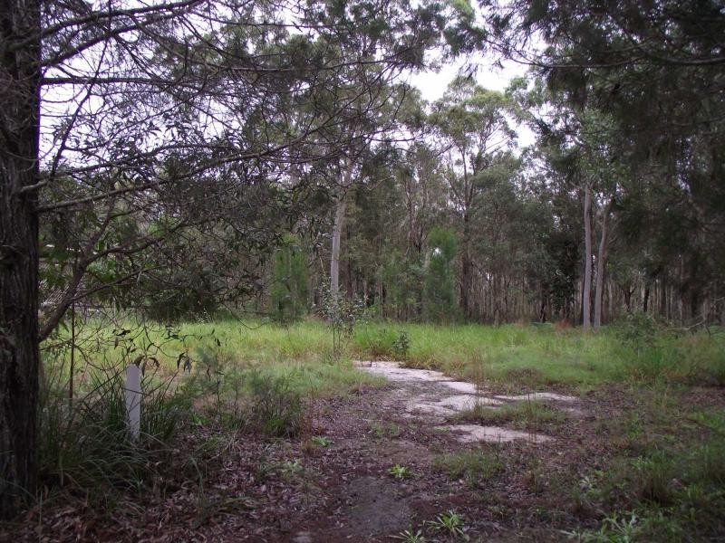 37 Alexander Street, Macleay Island QLD 4184