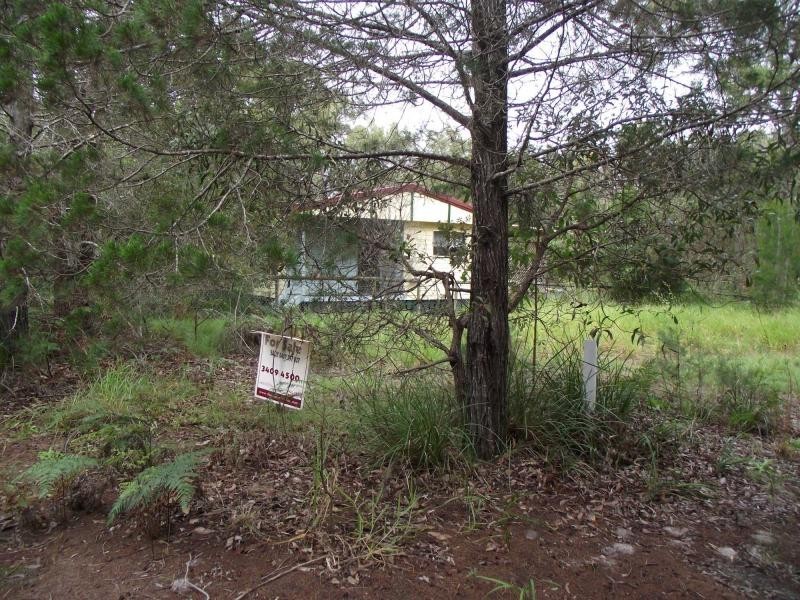 37 Alexander Street, Macleay Island QLD 4184