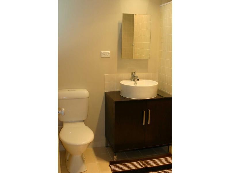 8 Gordon Road, Macleay Island QLD 4184