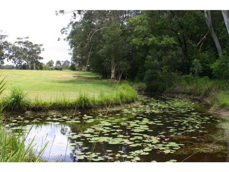 8 Gordon Road, Macleay Island QLD 4184