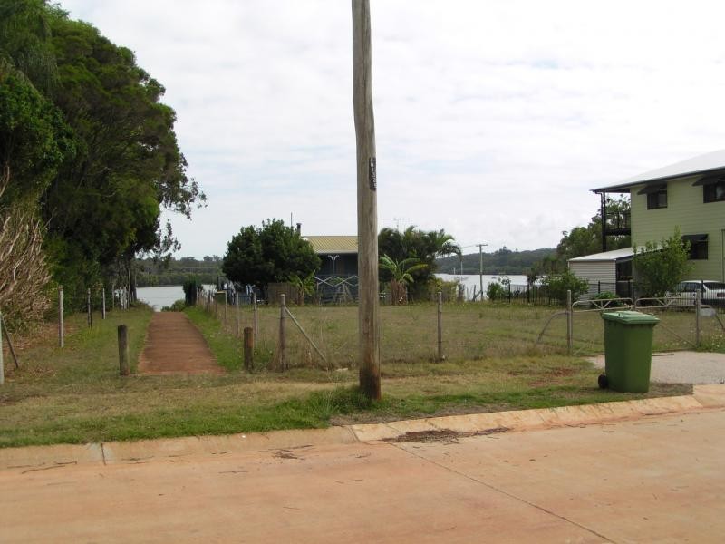 45 Noyes Parade, Karragarra Island QLD 4184