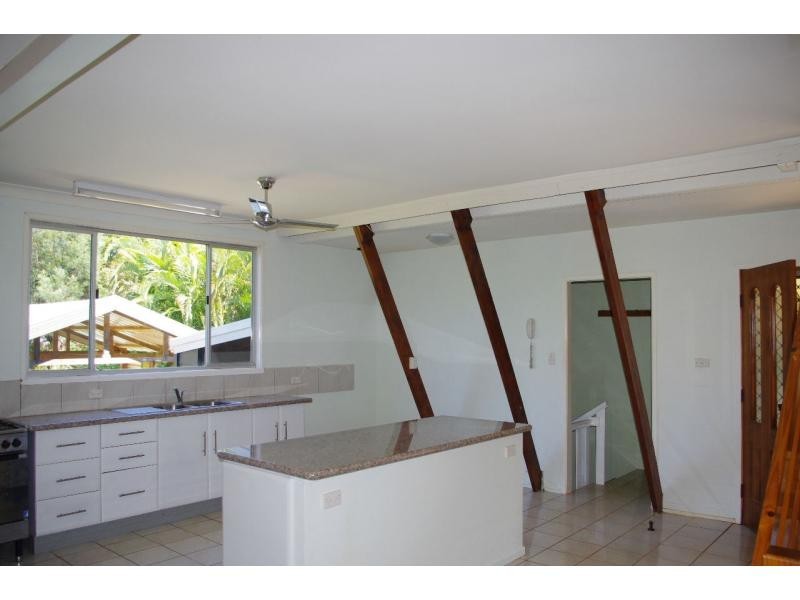 40-42 Noyes Parade, Karragarra Island QLD 4184