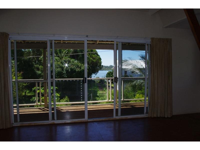 40-42 Noyes Parade, Karragarra Island QLD 4184