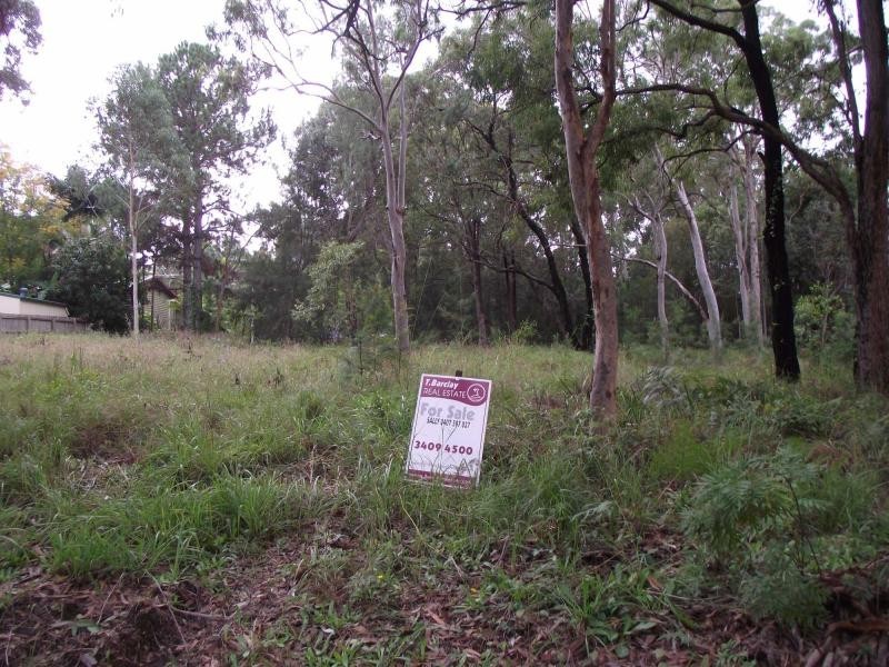 30 Alexander Street, Macleay Island QLD 4184