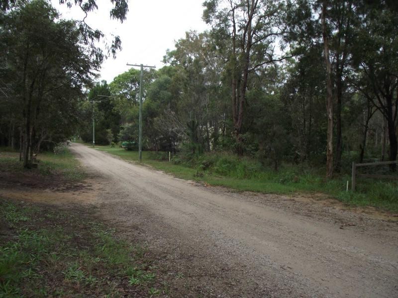 30 Alexander Street, Macleay Island QLD 4184