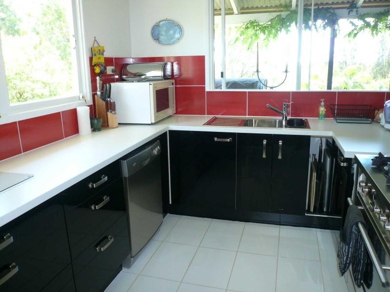 64 Charles Terrace, Macleay Island QLD 4184
