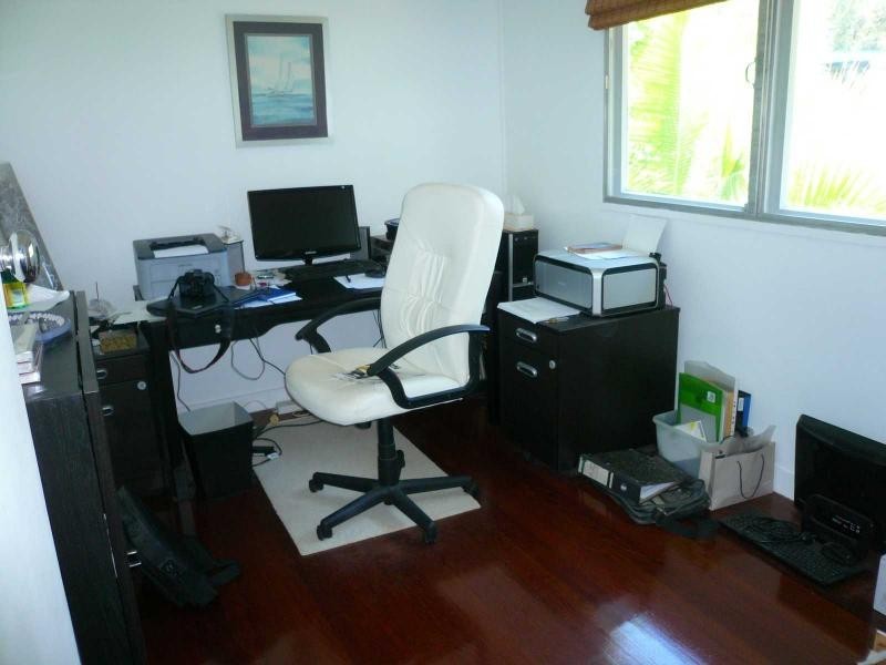 64 Charles Terrace, Macleay Island QLD 4184
