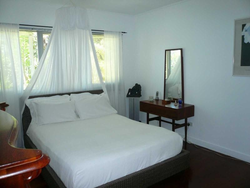 64 Charles Terrace, Macleay Island QLD 4184
