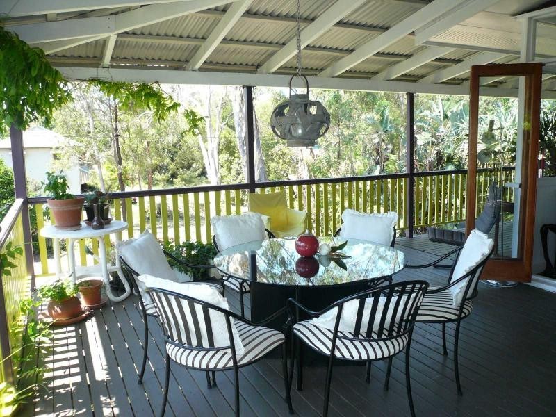 64 Charles Terrace, Macleay Island QLD 4184