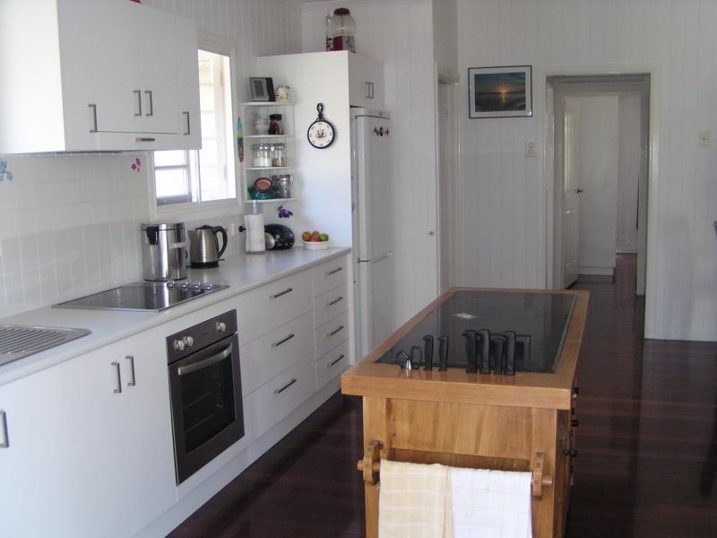 9 Kalara Street, Macleay Island QLD 4184