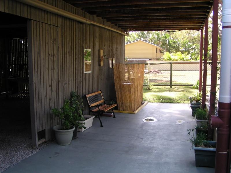 9 Kalara Street, Macleay Island QLD 4184