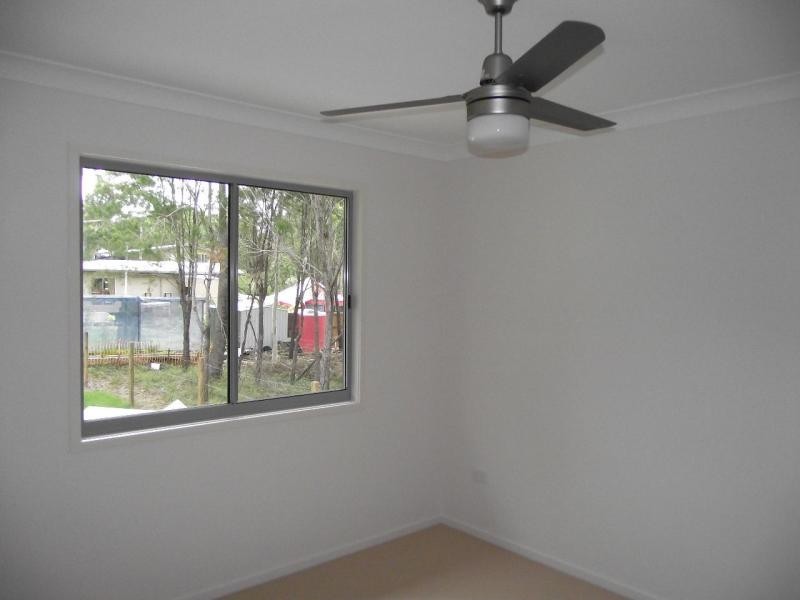 22 Cathy Street, Macleay Island QLD 4184