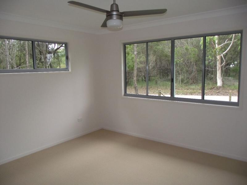 22 Cathy Street, Macleay Island QLD 4184