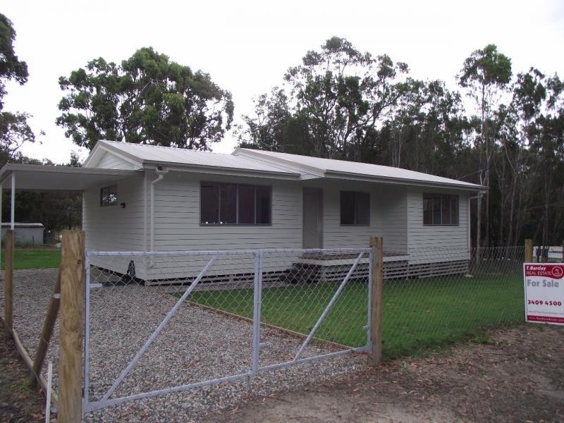 22 Cathy Street, Macleay Island QLD 4184