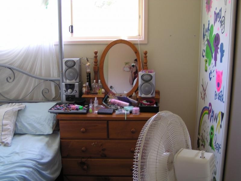 8 Florence Street, Macleay Island QLD 4184