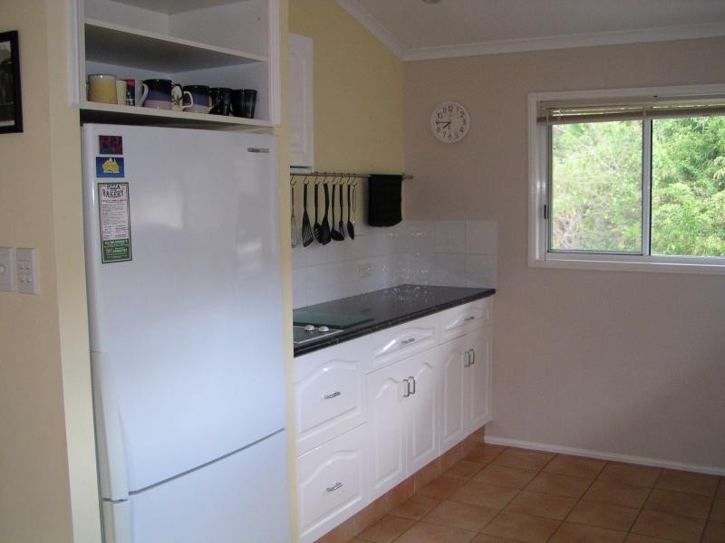 7 Bertram Road, Karragarra Island QLD 4184