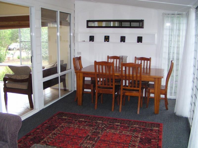 7 Bertram Road, Karragarra Island QLD 4184