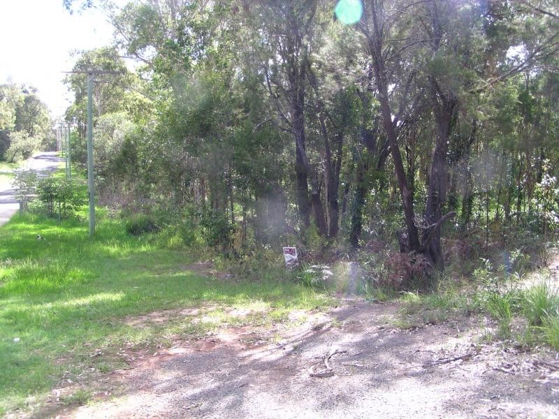 21 Eastern Road, Macleay Island QLD 4184