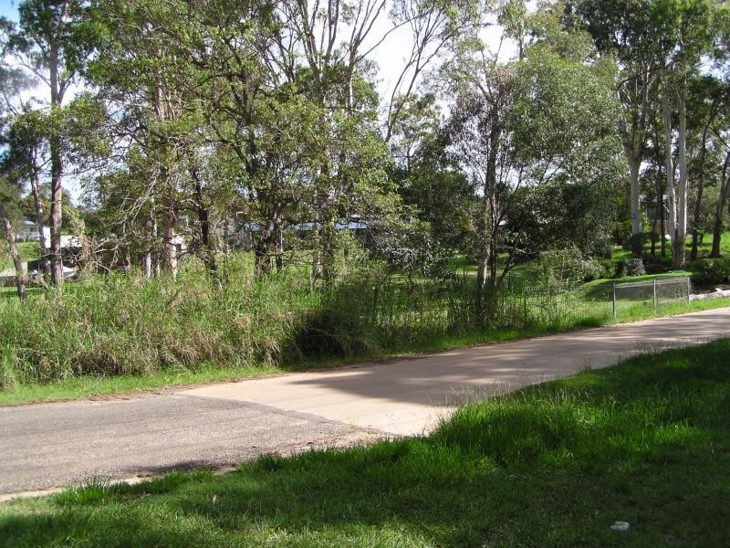 21 Eastern Road, Macleay Island QLD 4184