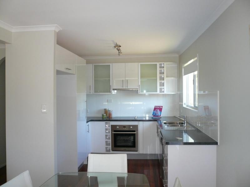 75 Scotts Road, Macleay Island QLD 4184